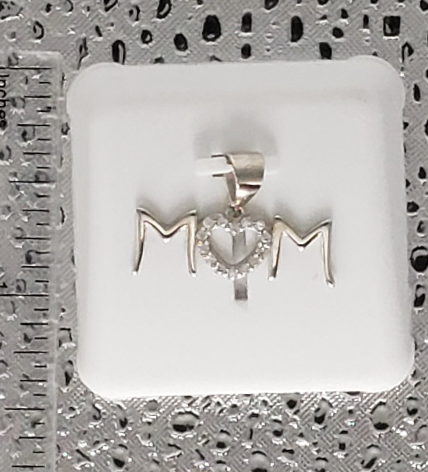 "M-O-M" 925 Sterling Silver Pendant with CZ HEART