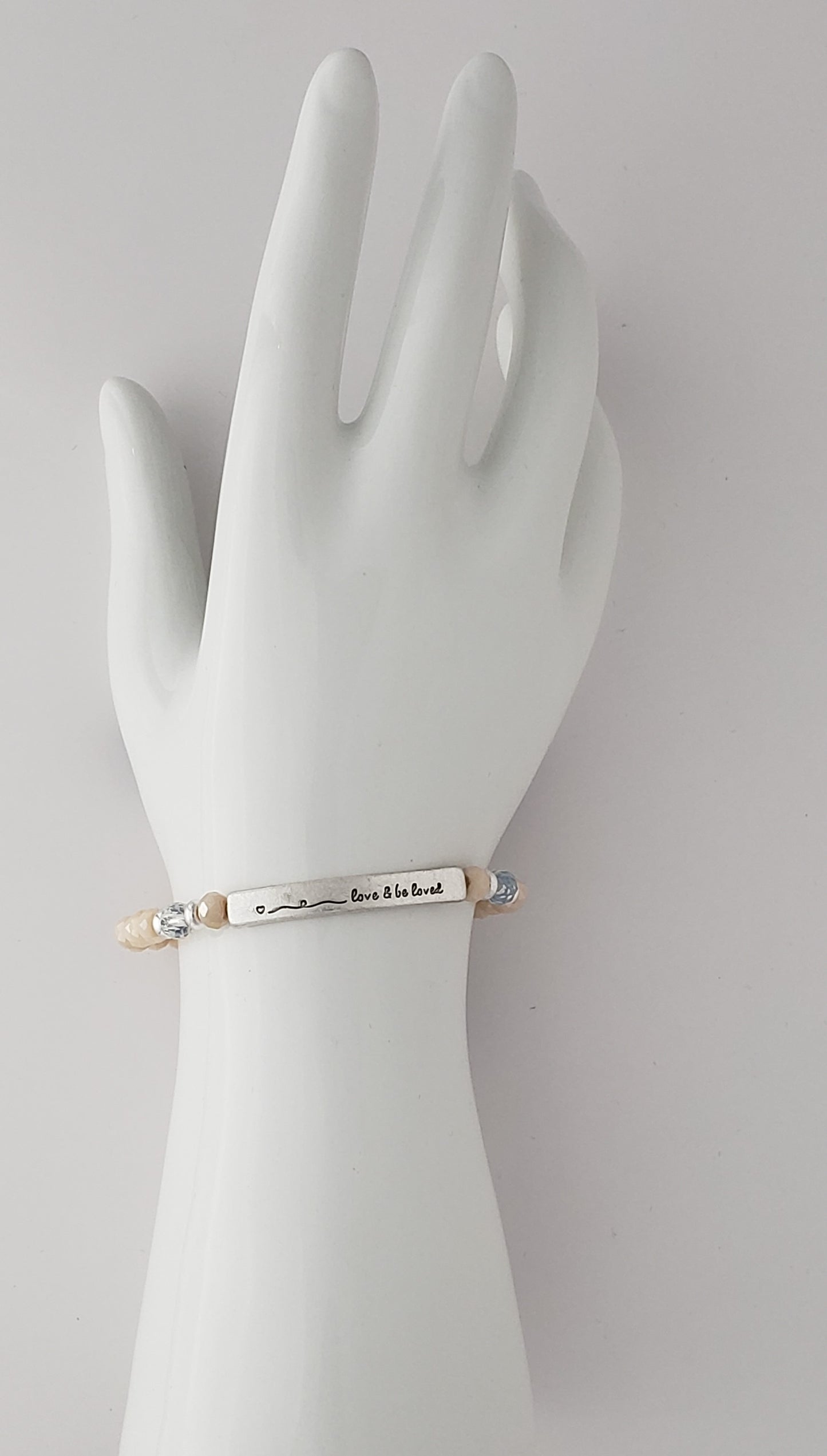 'Love & Be Loved' Stretch Bracelet